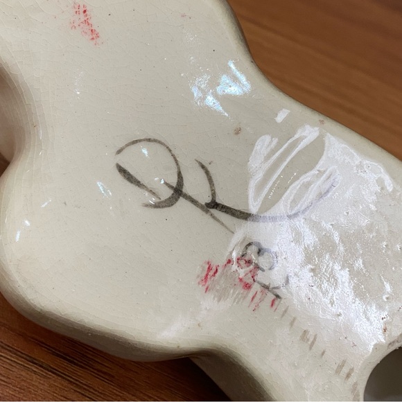 Vintage Gray & White Tabby Cat Porcelain Happy Sleeping Cat Figurine - Picture 13 of 13